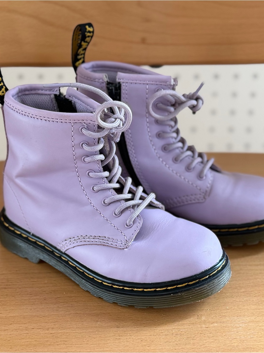 Dr. Martens 1460 Virginia Leather Lavender Toddler Boots US 10